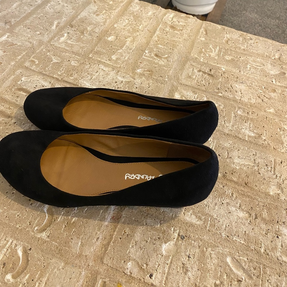 Dirty laundry Black Suede wedge shoe.